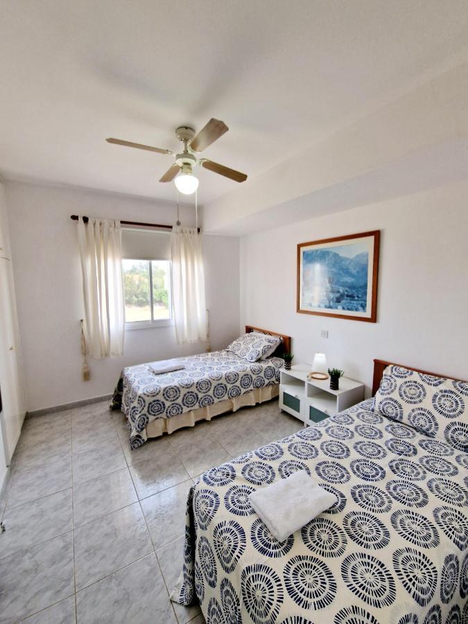 Paphos Emma'S Place, 2 Bedroom Apartment With Pool View מראה חיצוני תמונה