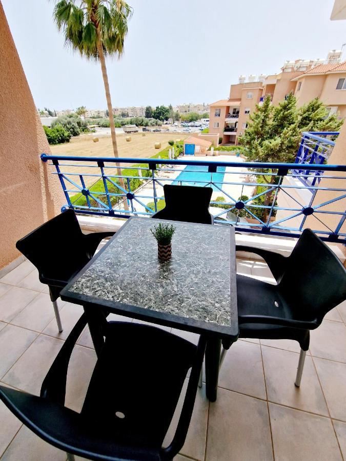Paphos Emma'S Place, 2 Bedroom Apartment With Pool View מראה חיצוני תמונה